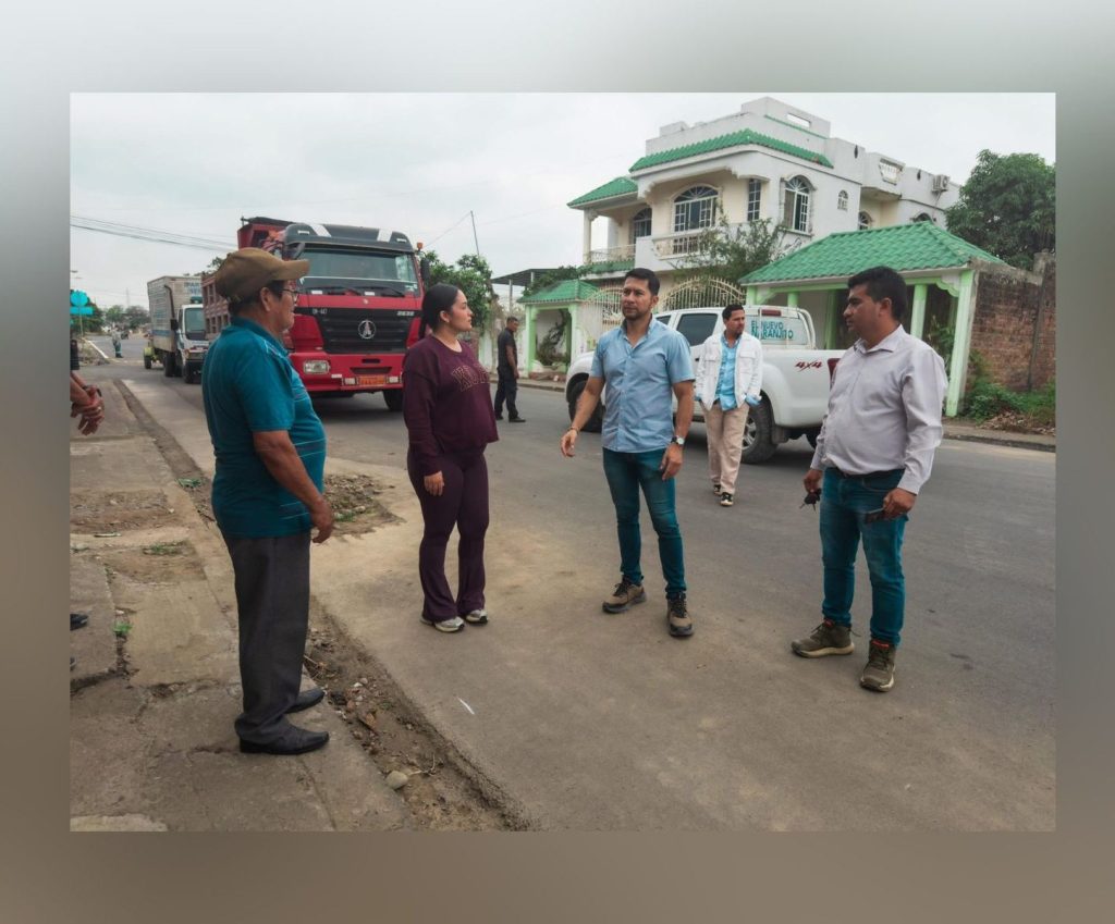 Trabajos de señalización y construcción de muros rompevelocidades
