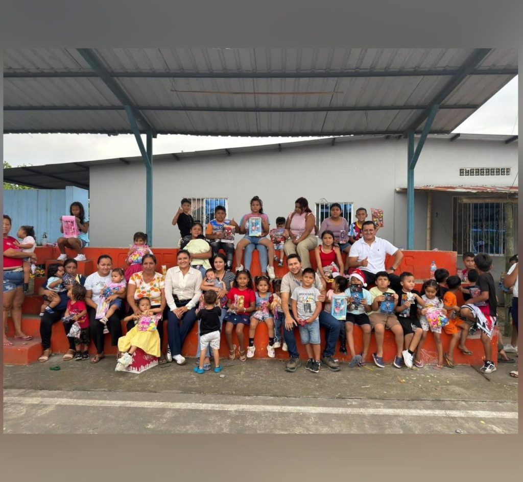 Llevando momentos de alegría a la zona rural