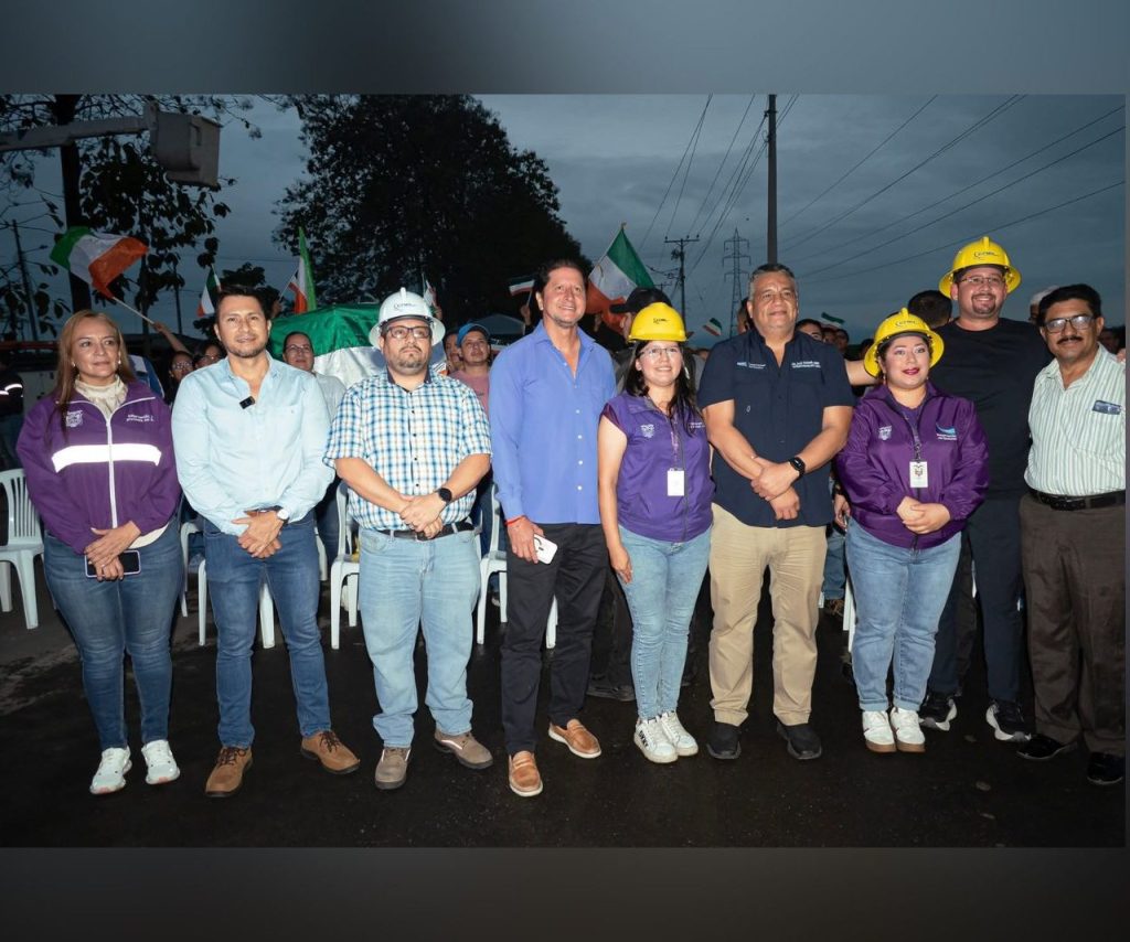 Inauguración del alumbrado en la vía Naranjito – Marcelino Maridueña