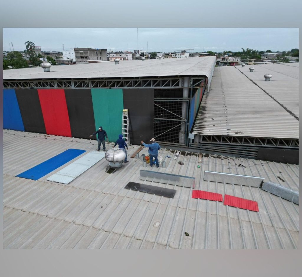 Mantenimiento de la Cubierta del Mercado Municipal